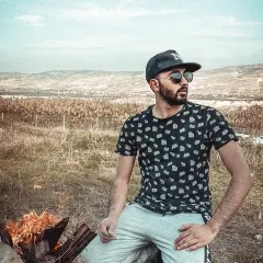 نايف حموري