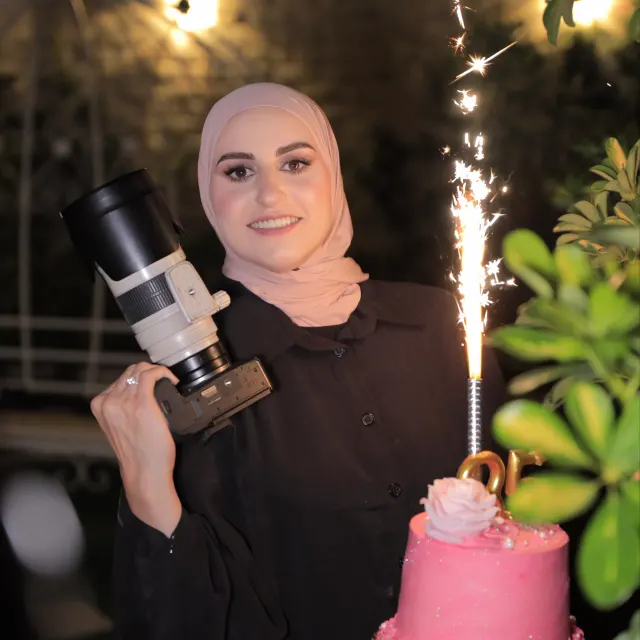 منى طافش